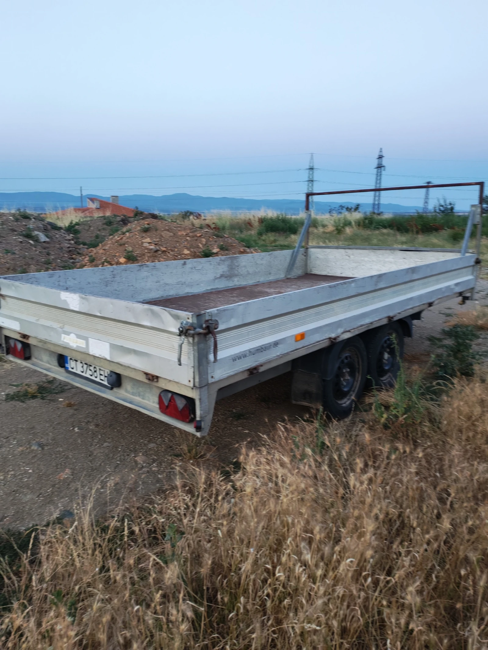 За автомобил Humbaur, снимка 2 - Ремаркета - 55338960