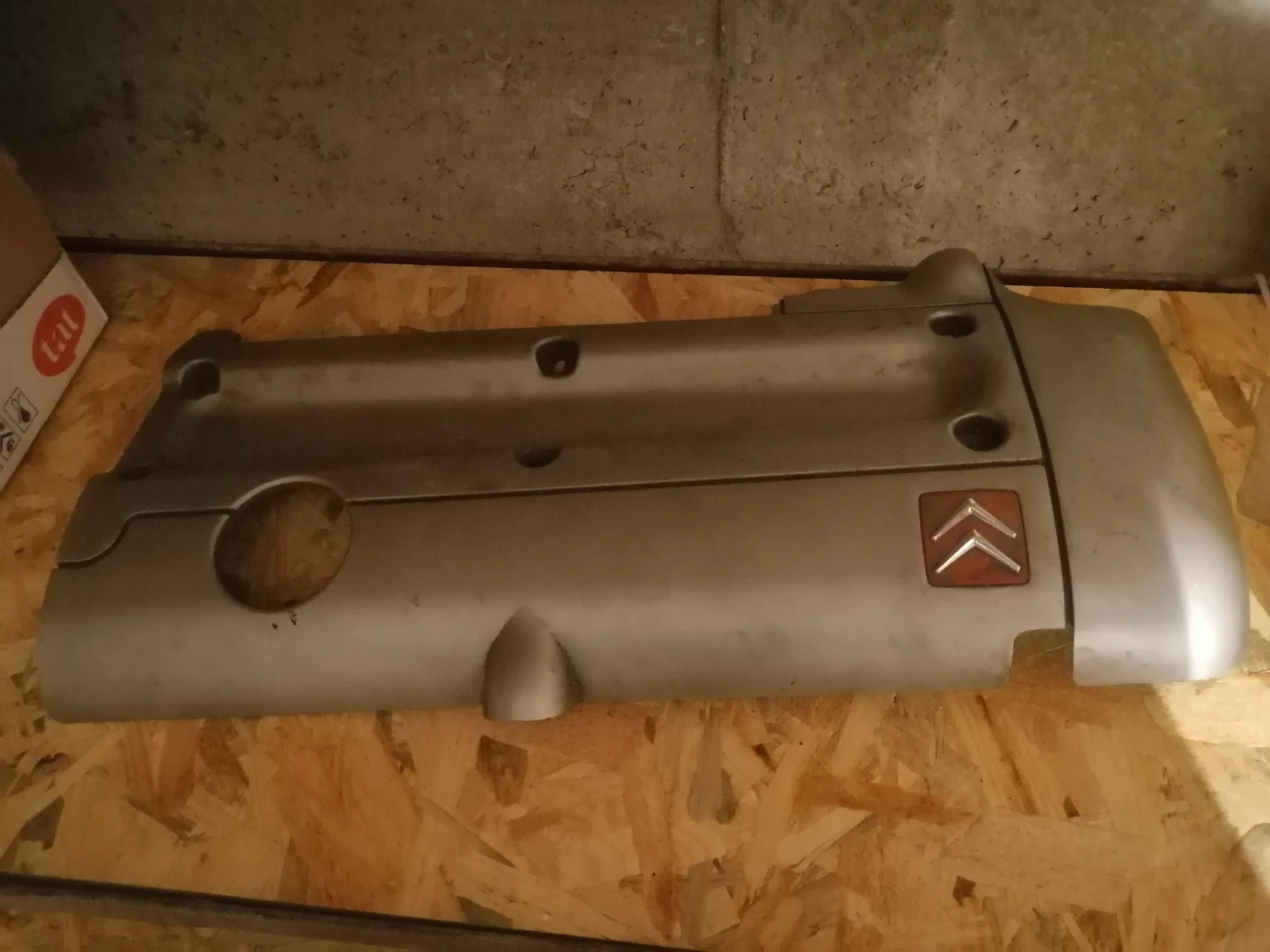    2001 . | Mobile.bg   2