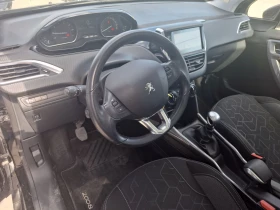 Peugeot 2008 1.2benzin facelift 2019, снимка 13