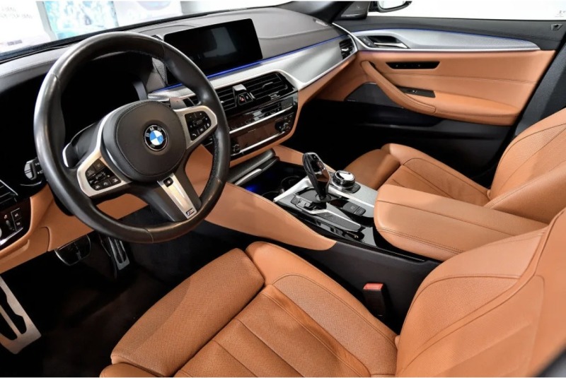 BMW 540 I Xdrive M package , снимка 8 - Автомобили и джипове - 45696169