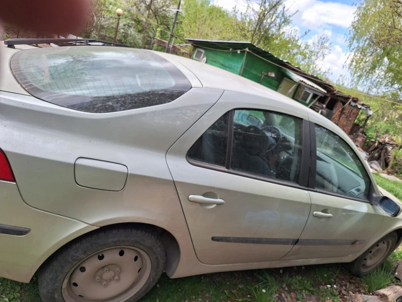 Renault Laguna, снимка 2 - Автомобили и джипове - 47709891