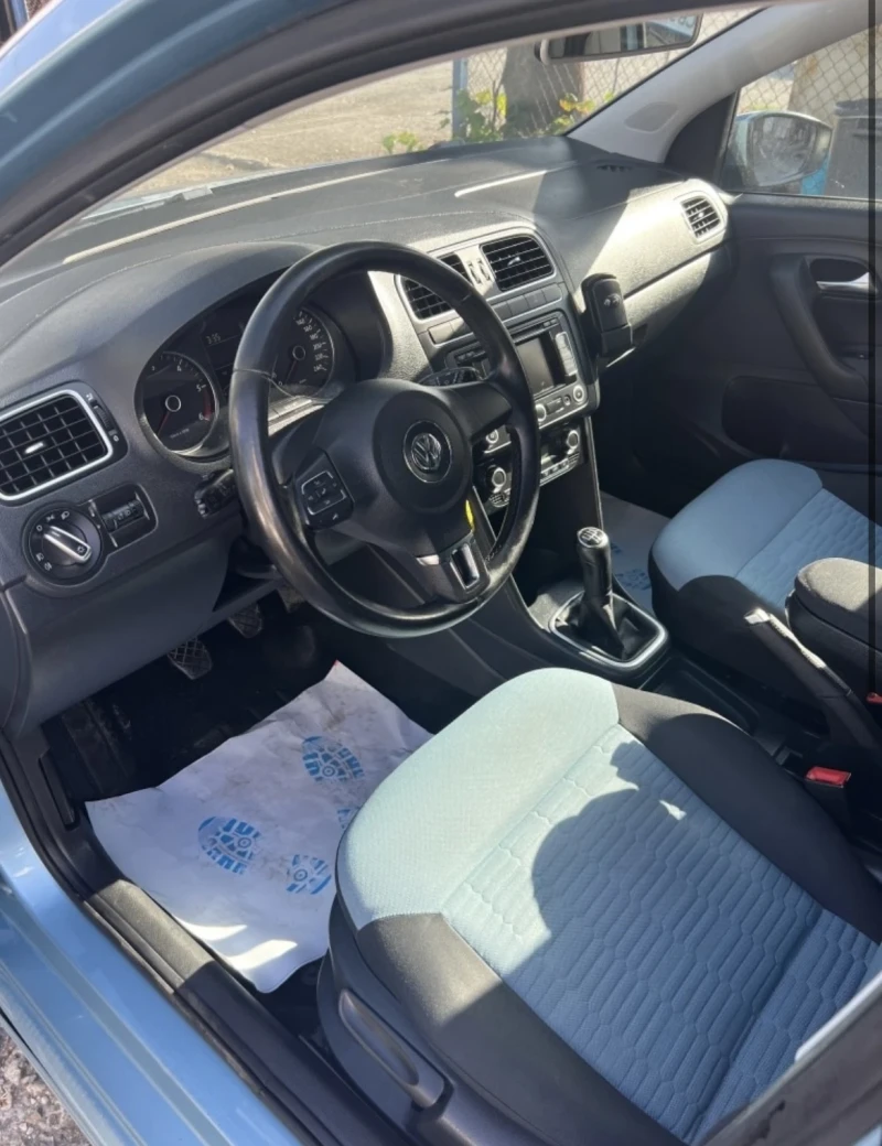 VW Polo 1.2, снимка 4 - Автомобили и джипове - 47208383