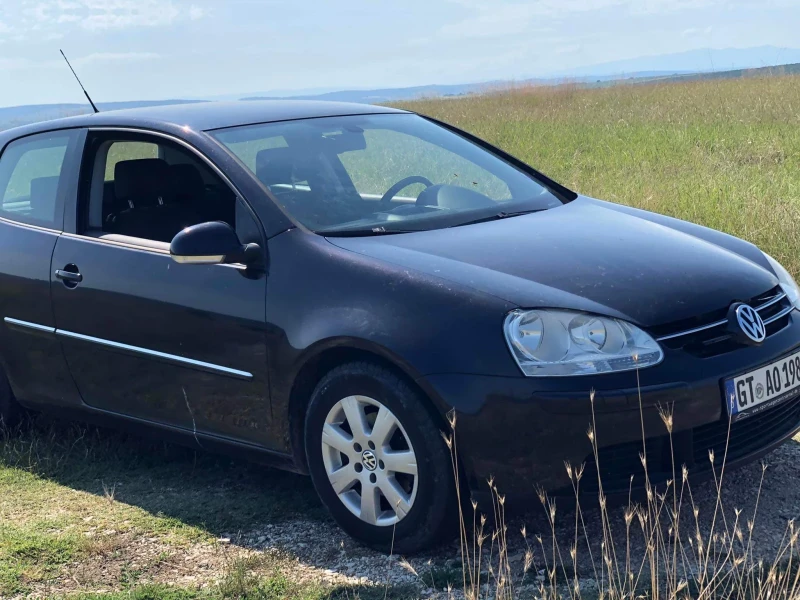 VW Golf 1.6, снимка 4 - Автомобили и джипове - 48234800