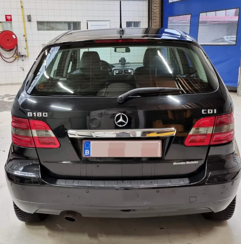 Mercedes-Benz B 180, снимка 6 - Автомобили и джипове - 48539787