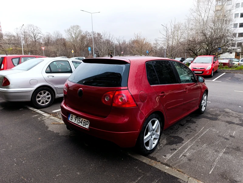 VW Golf 2.00 TDI, снимка 3 - Автомобили и джипове - 48837987