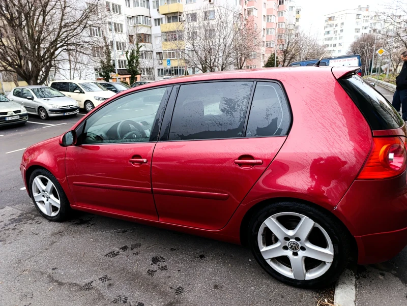 VW Golf 2.00 TDI, снимка 6 - Автомобили и джипове - 48837987