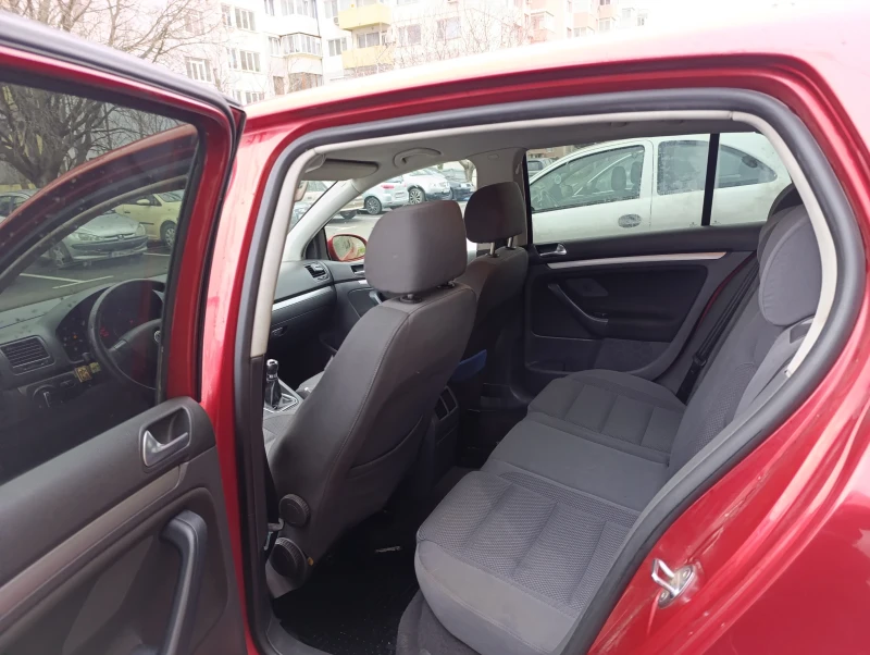 VW Golf 2.00 TDI, снимка 12 - Автомобили и джипове - 48837987