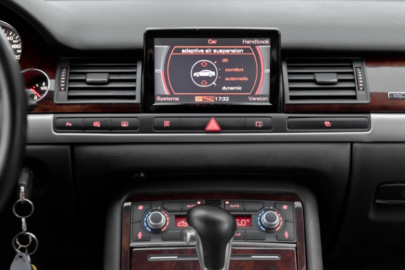 Audi A8 4.2 TDI * S8 пакет* , снимка 15 - Автомобили и джипове - 52086710