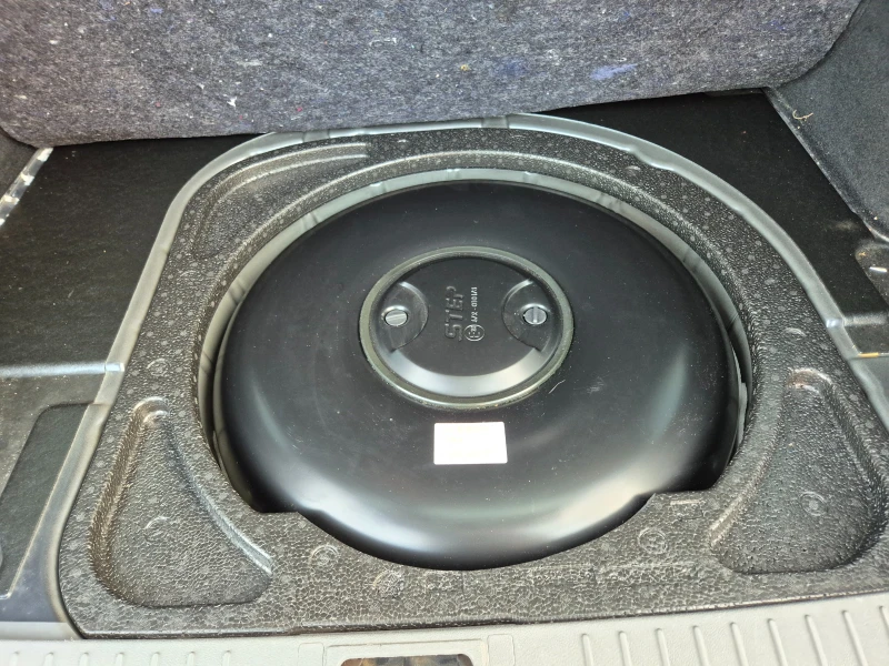 Ford Focus 2.0i-ГАЗ-Италия, снимка 11 - Автомобили и джипове - 52226953