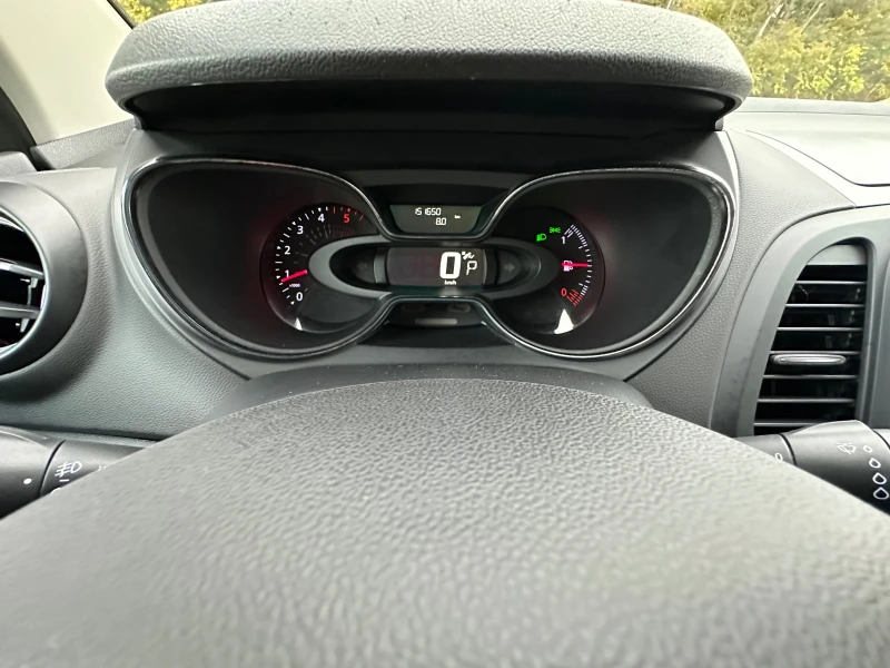 Renault Captur 1.5DCI* FACE* AVTOMAT* FULL* , снимка 13 - Автомобили и джипове - 52296458