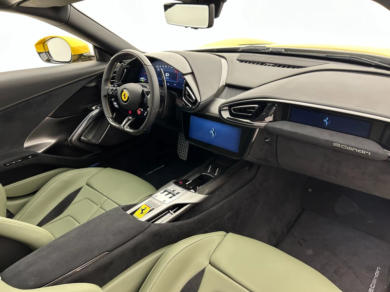 Ferrari 812 Superfast 12 Cilindri, снимка 11 - Автомобили и джипове - 52476451