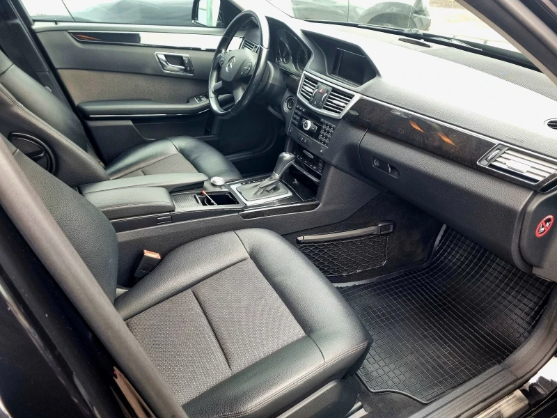 Mercedes-Benz E 220 ЛИЗИНГ, снимка 10 - Автомобили и джипове - 52656334