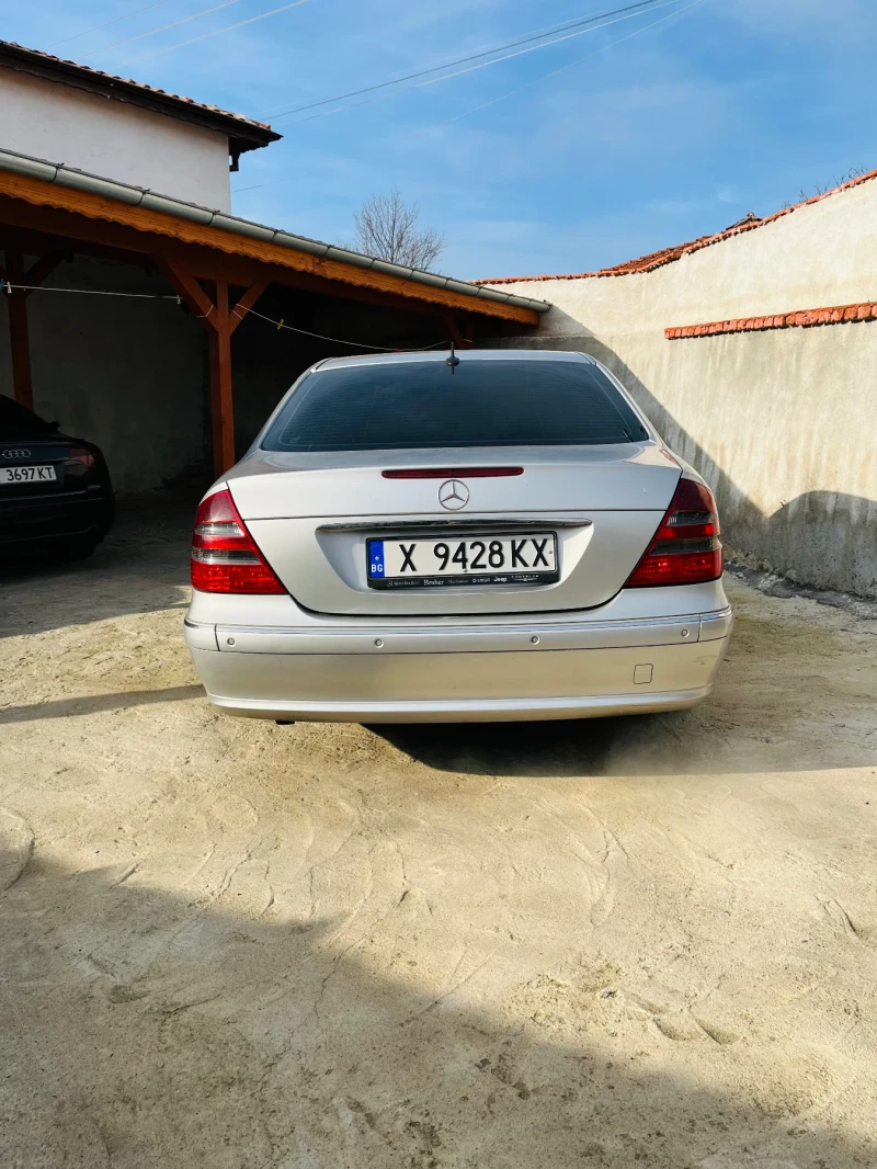 Mercedes-Benz E 320, снимка 2 - Автомобили и джипове - 53180841