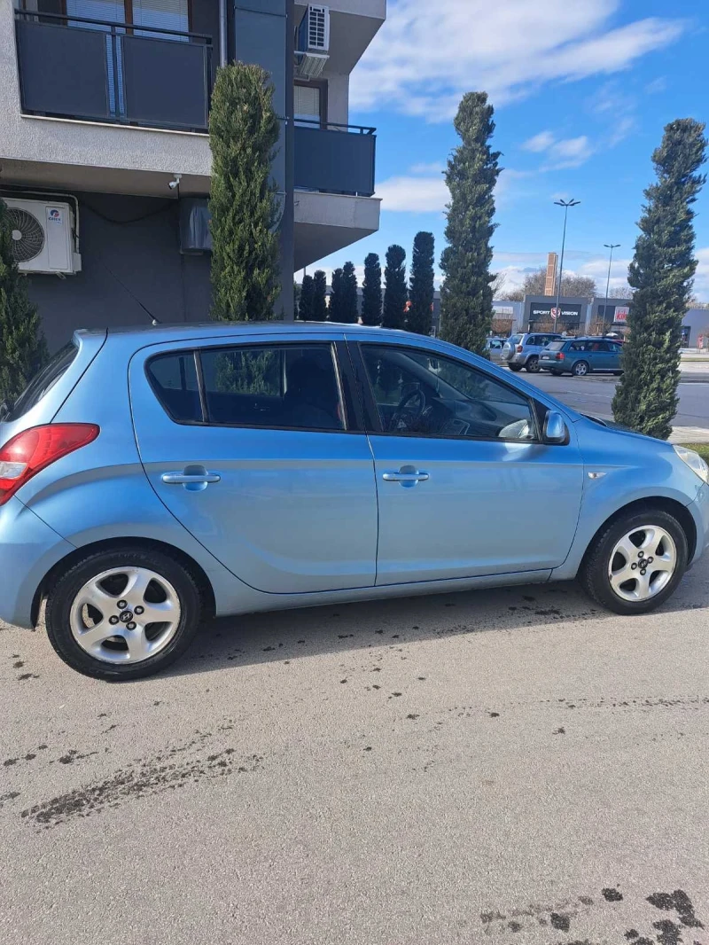 Hyundai I20, снимка 6 - Автомобили и джипове - 53572518