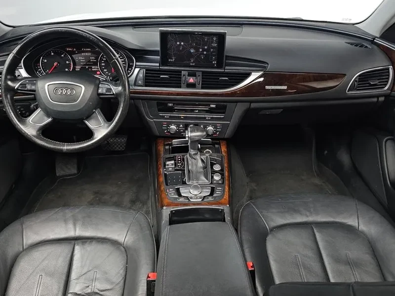 Audi A6 2.0 TDI Quattro, снимка 13 - Автомобили и джипове - 53898797