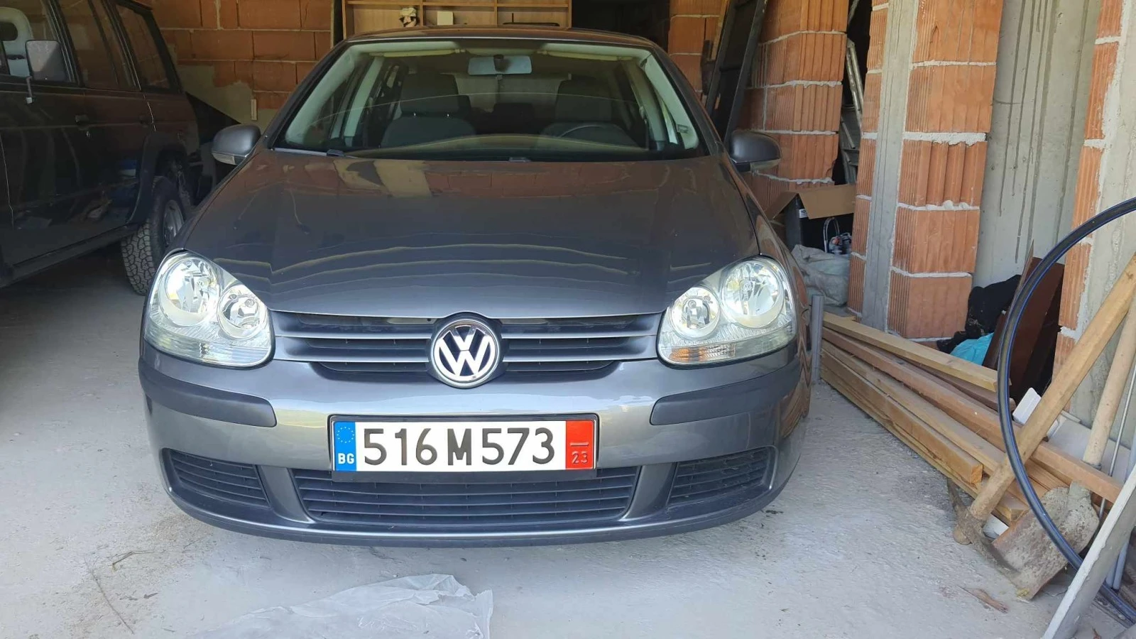 VW Golf 1, 6 fsi  - изображение 4