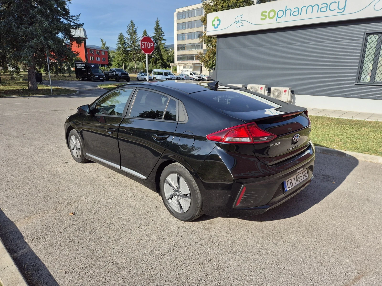 Hyundai Ioniq ХИБРИД + Газ 2021г - изображение 3