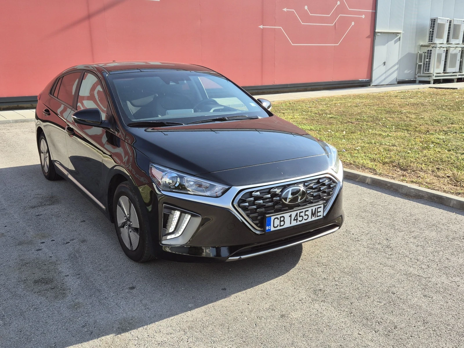 Hyundai Ioniq ХИБРИД + Газ 2021г - изображение 7