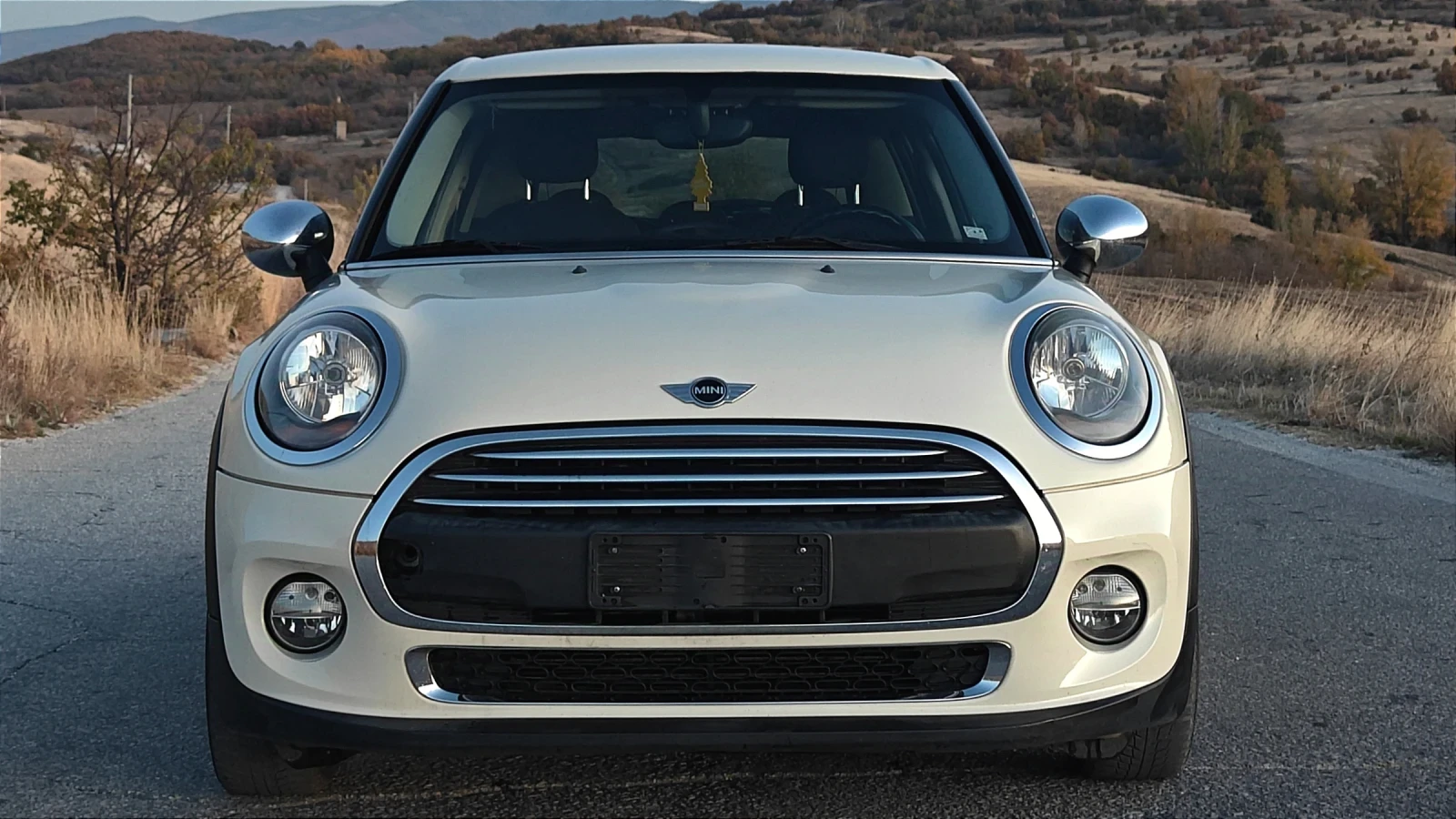 Mini Cooper 1.5 D    Euro 6B - изображение 2