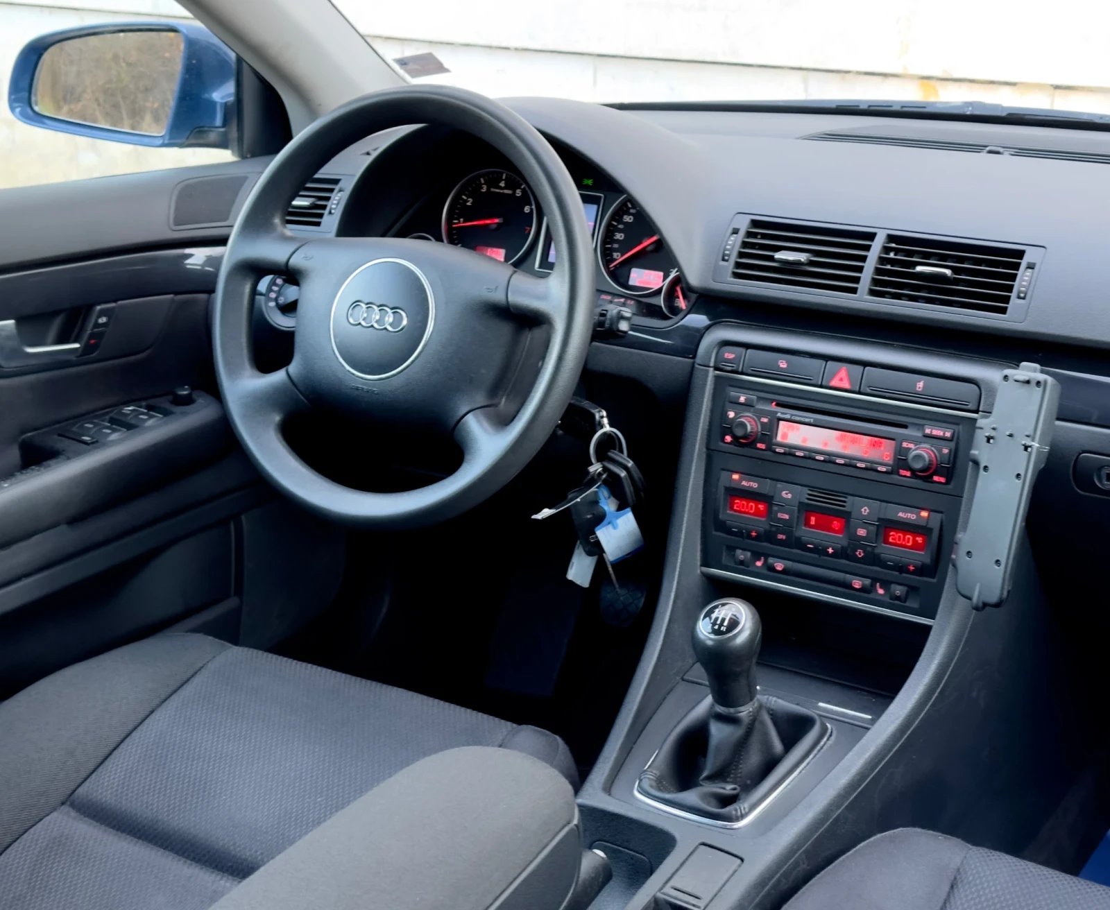 Audi A4 2.0i 131hp//XENON | Mobile.bg   11