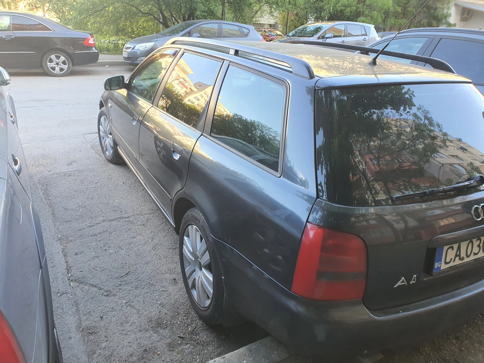 Audi A4 1.8 газ бензин - изображение 4