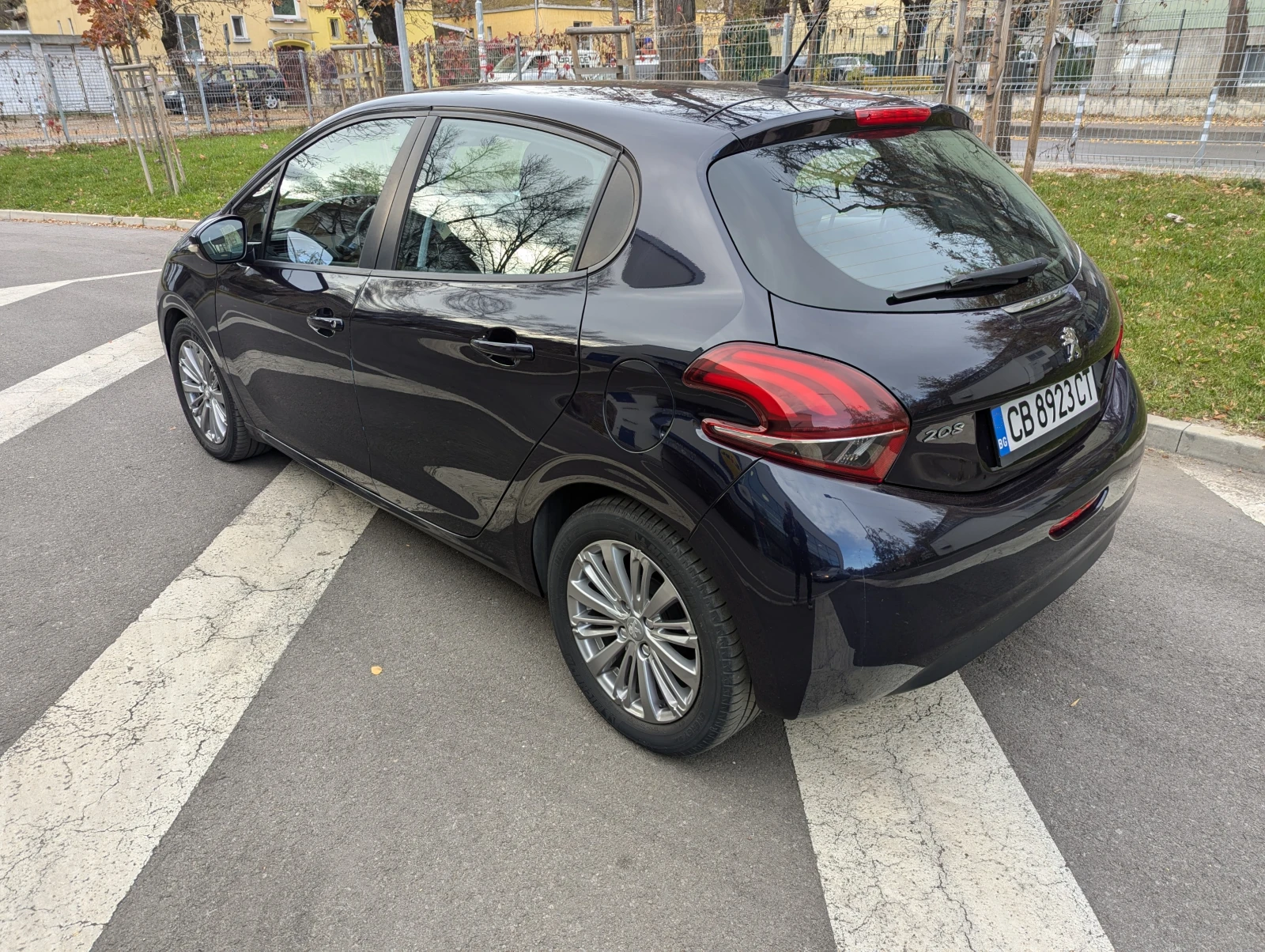 Peugeot 208 PureTech - изображение 5