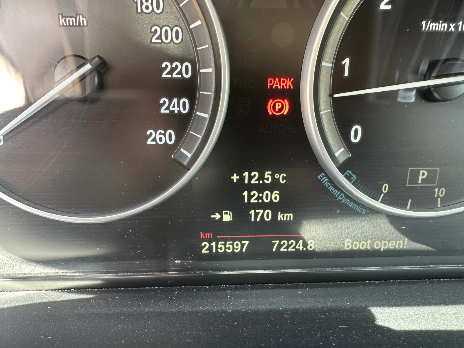 BMW 530 F11 - изображение 10