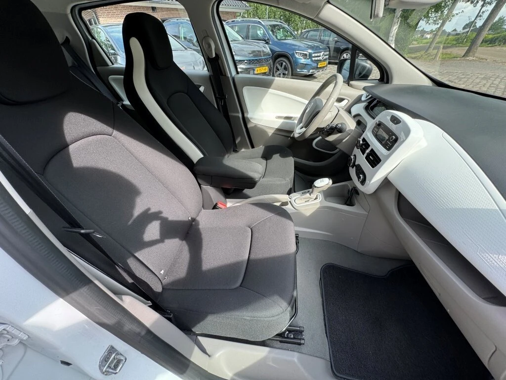 Renault Zoe  - изображение 4