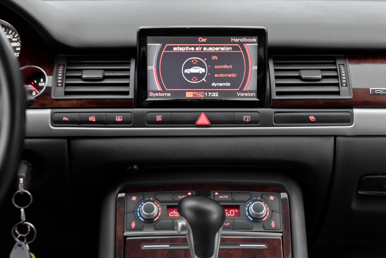 Audi A8 4.2 TDI * S8 *  | Mobile.bg   16