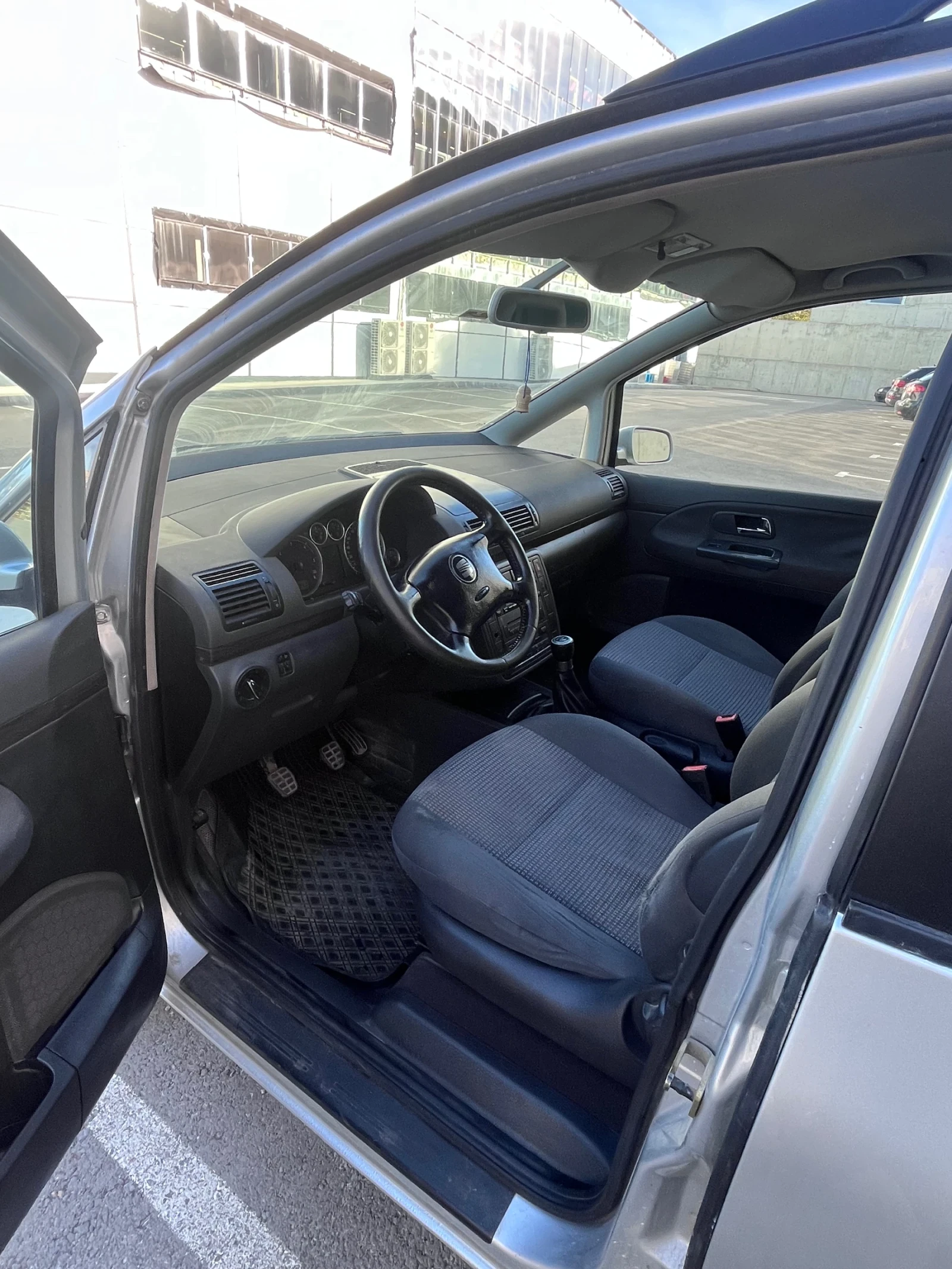 Seat Alhambra 1.9 TDI - изображение 8