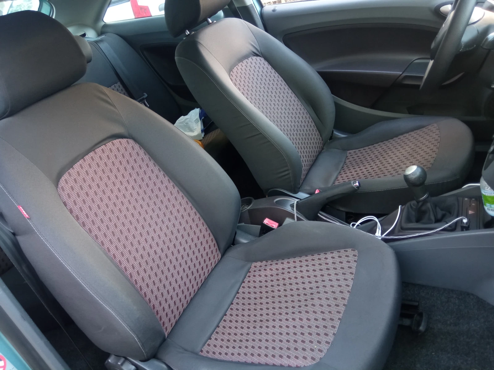 Seat Ibiza 1.2 70hp - изображение 10