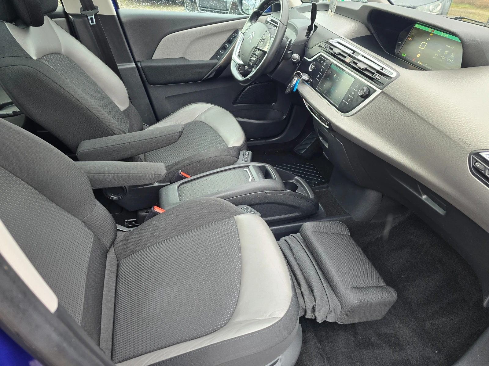 Citroen C4 Picasso 1.6HDi-�����= 360������, ���� | Mobile.bg � ����������� 12