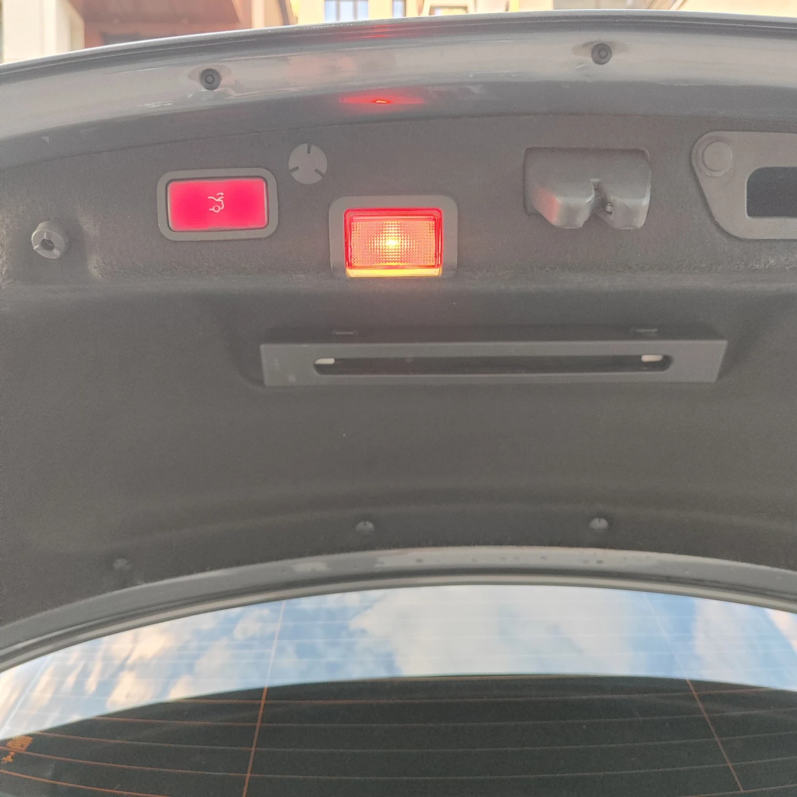 Mercedes-Benz C 220 9G-TRONIK АМG , снимка 10 - Автомобили и джипове - 53848517