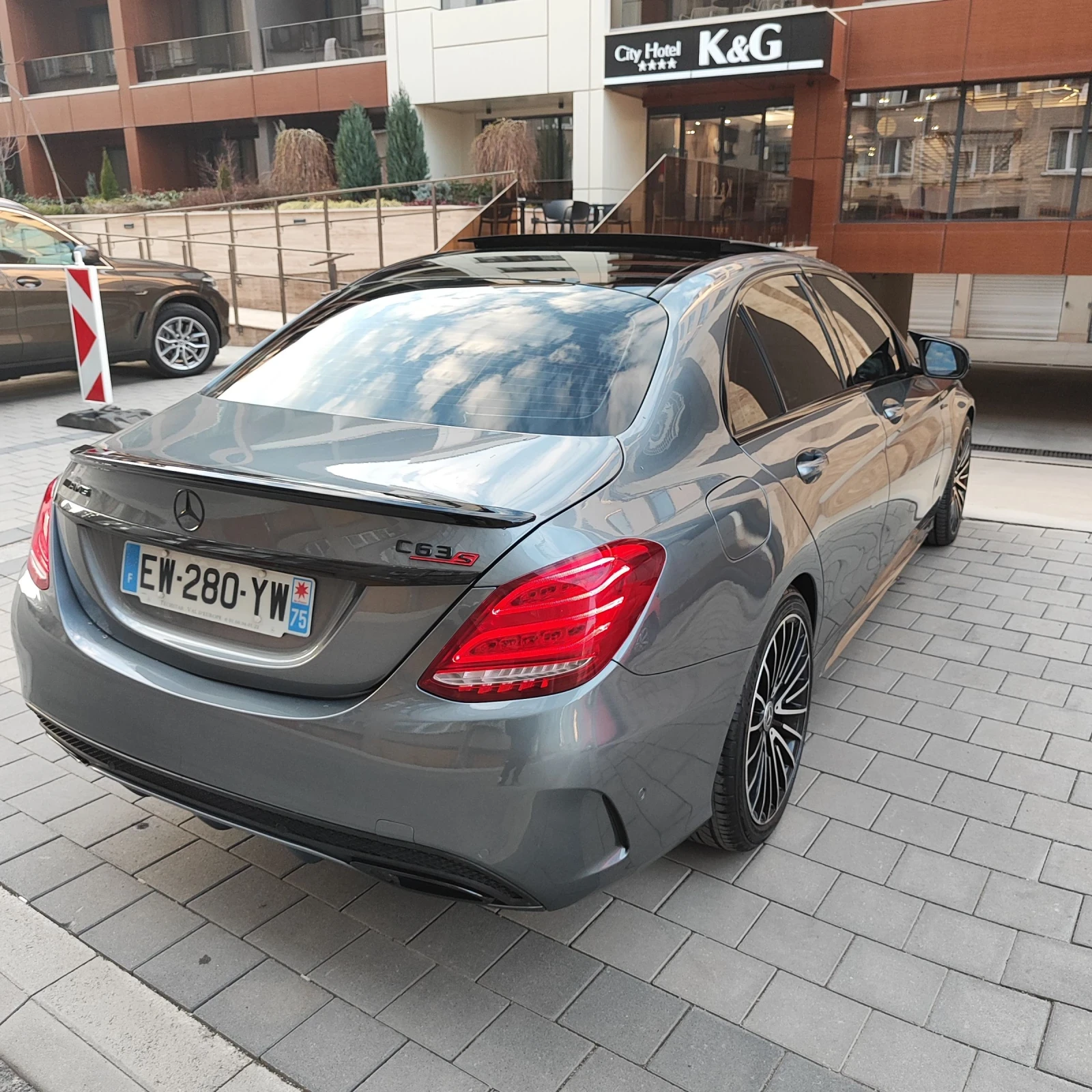 Mercedes-Benz C 220 9G-TRONIK АМG , снимка 3 - Автомобили и джипове - 53848517