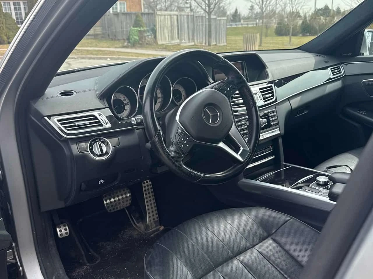 Mercedes-Benz E 350 4MATIC / ОБДУХВАНЕ / ПОДГРЕВ / ОТ ПРЕДСТАВИТЕЛСТВО, снимка 7 - Автомобили и джипове - 54037471