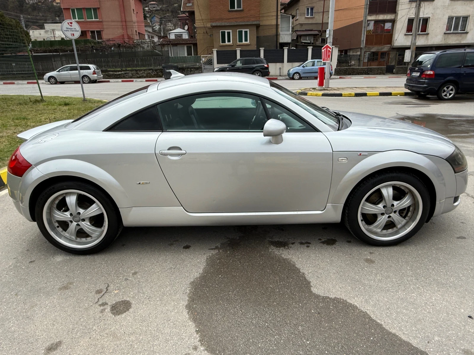 Audi Tt 1.8T S LINE , снимка 4 - Автомобили и джипове - 54140713