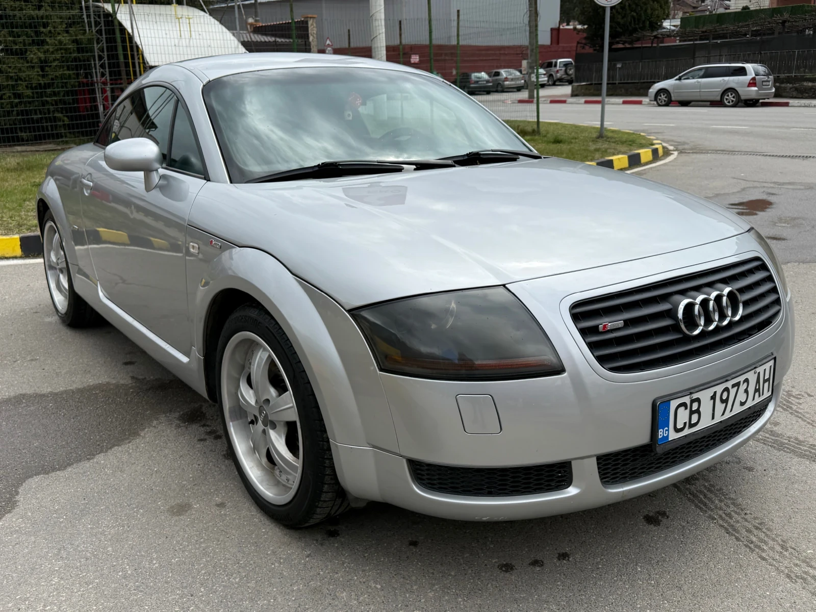 Audi Tt 1.8T S LINE , снимка 3 - Автомобили и джипове - 54140713