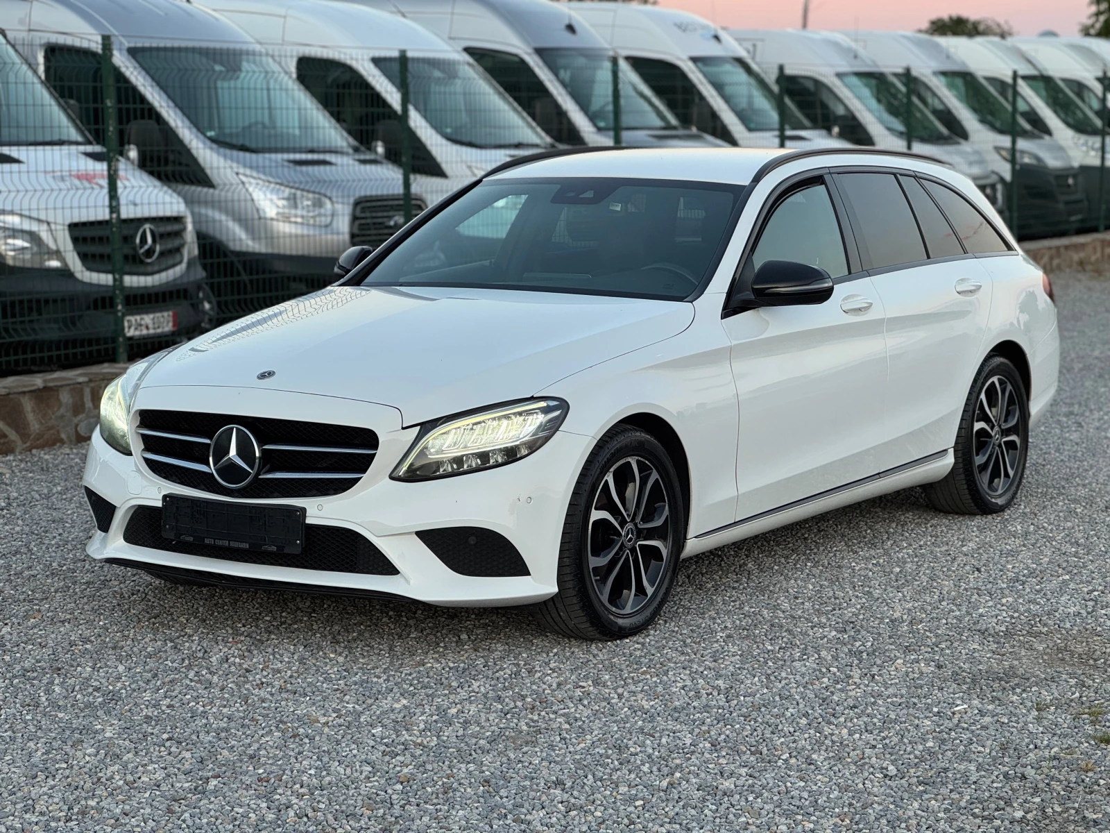 Mercedes-Benz C 220 CDI* AMBIENT* LED* 2021�* ��������* ��������� | Mobile.bg � ����������� 2