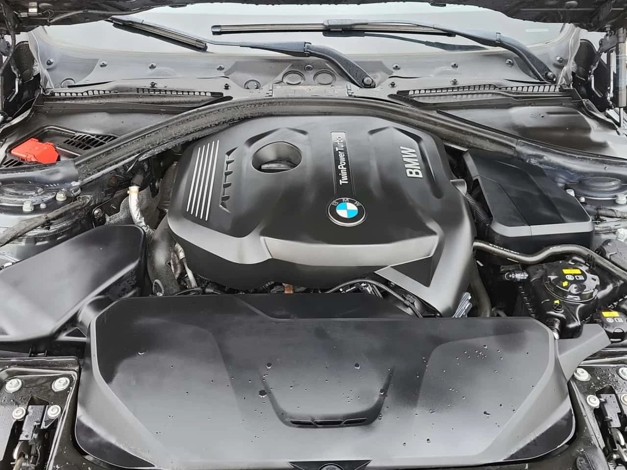 BMW 330 M-Sport * LED * Дигитално табло * Дистроник * , снимка 16 - Автомобили и джипове - 54758763