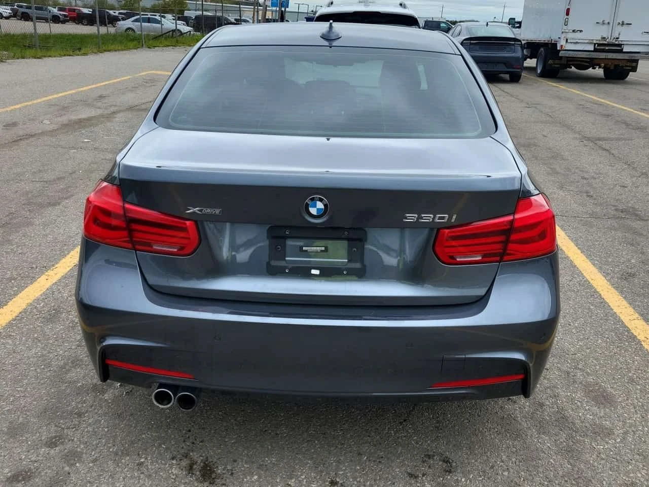 BMW 330 M-Sport * LED * Дигитално табло * Дистроник * , снимка 4 - Автомобили и джипове - 54758763