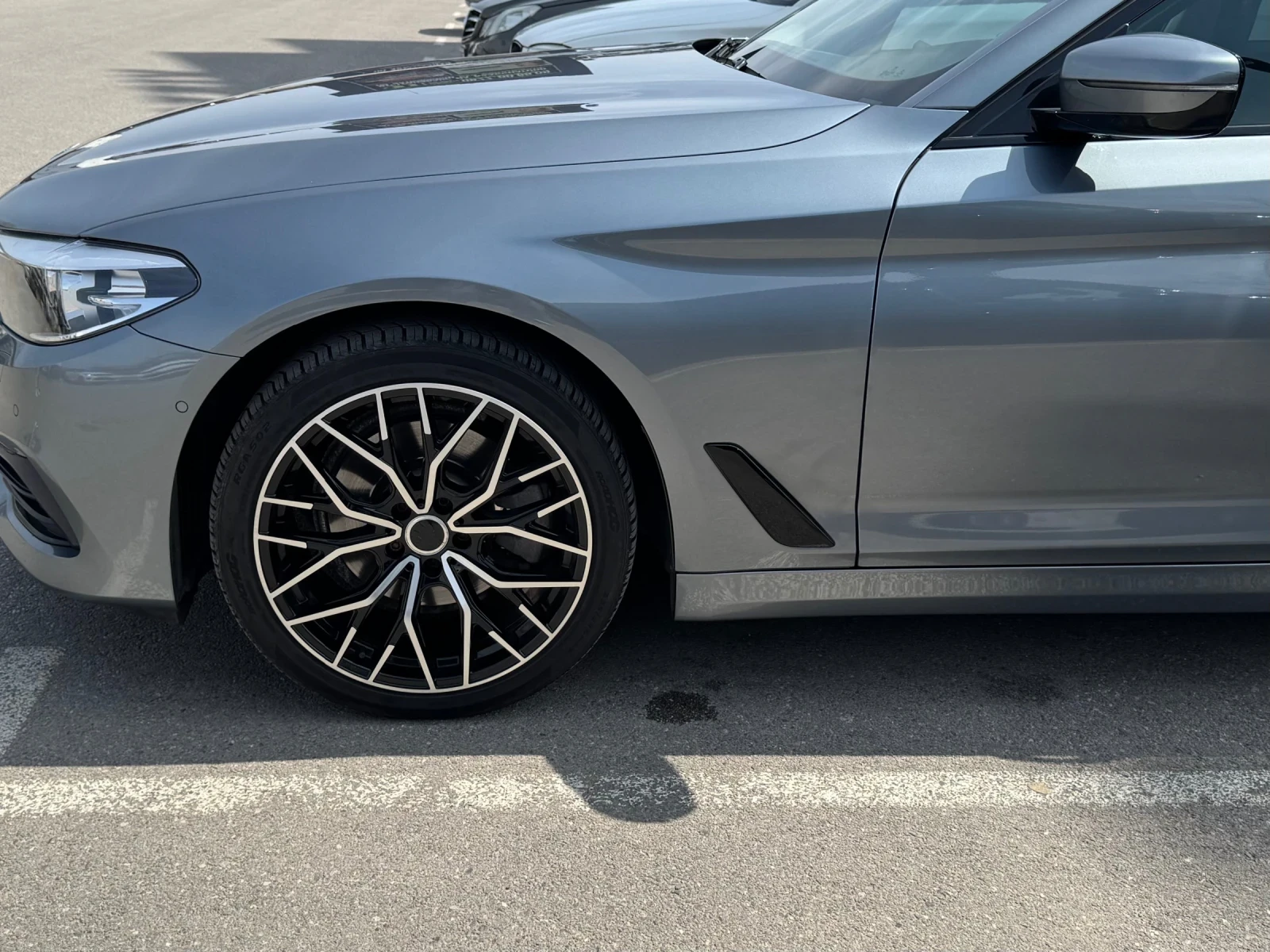 BMW 520 G31, снимка 4 - Автомобили и джипове - 54838661
