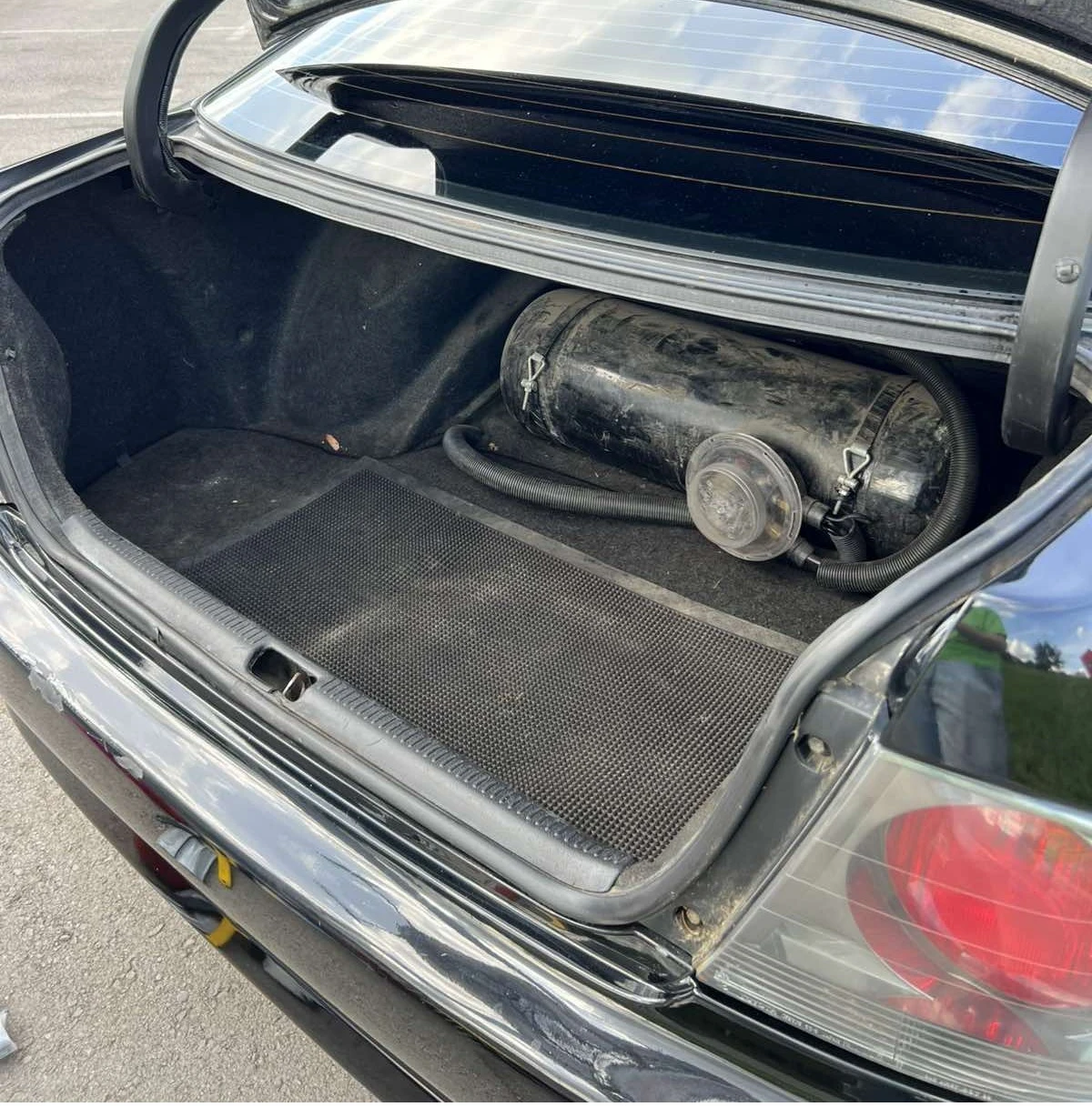 Lexus IS 200, снимка 11 - Автомобили и джипове - 54917946