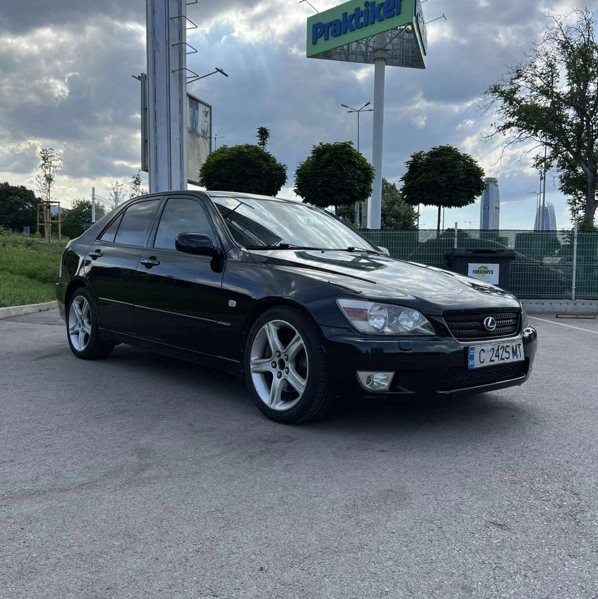 Lexus IS 200, снимка 3 - Автомобили и джипове - 54917946