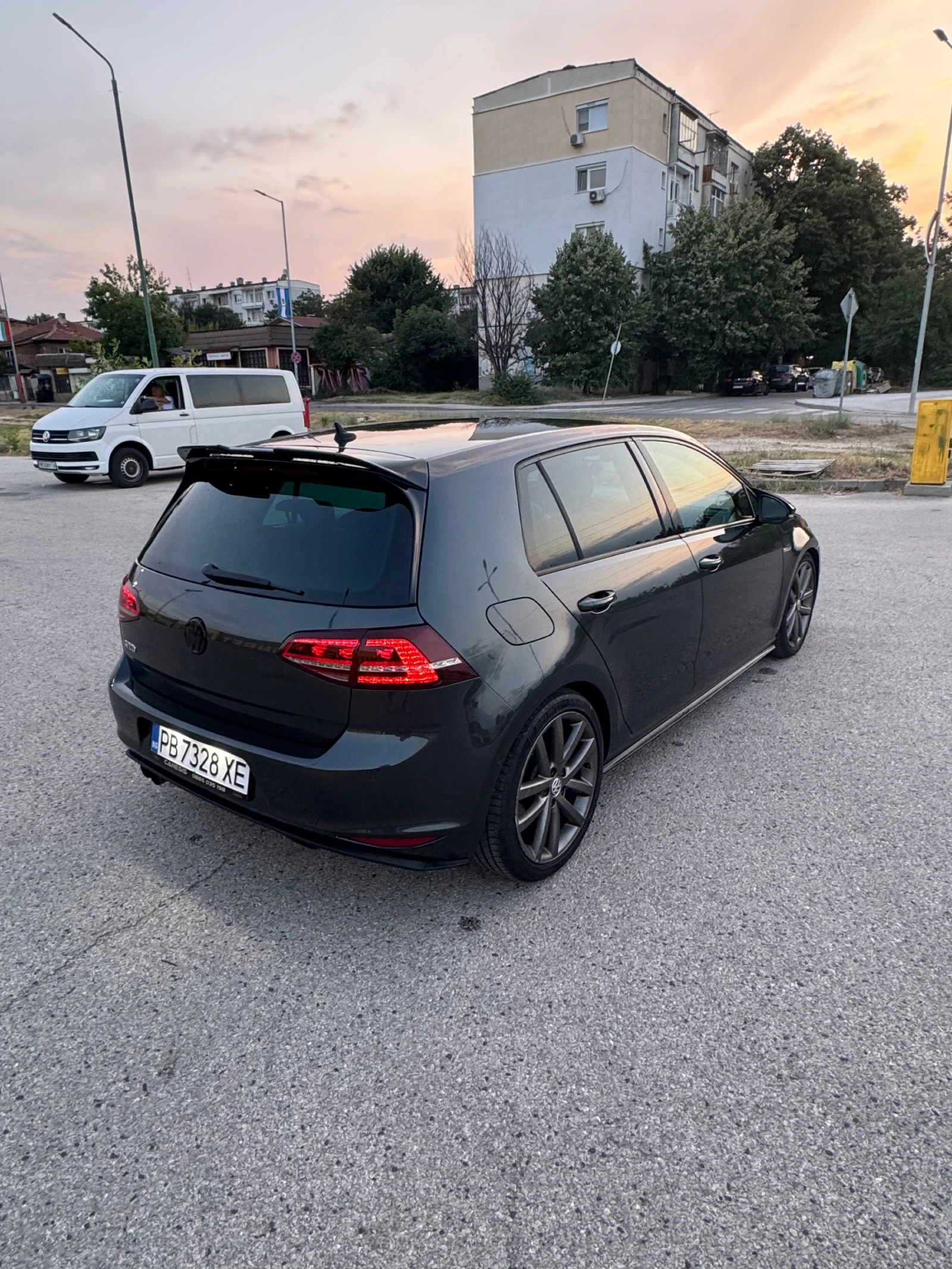 VW Golf VW GOLF 2.0 GTD, снимка 4 - Автомобили и джипове - 55437143
