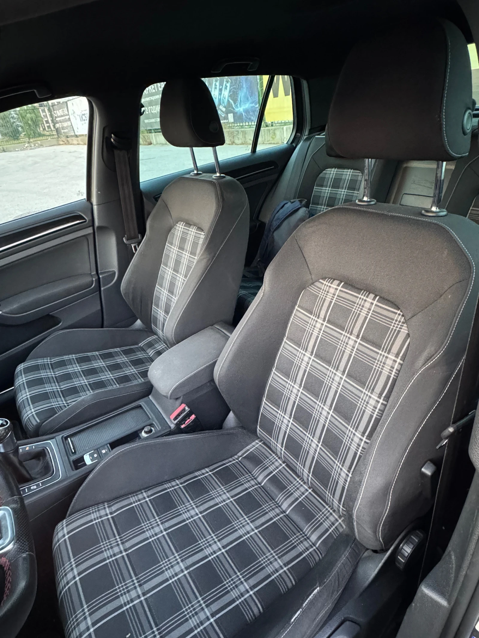 VW Golf VW GOLF 2.0 GTD, снимка 9 - Автомобили и джипове - 55437143