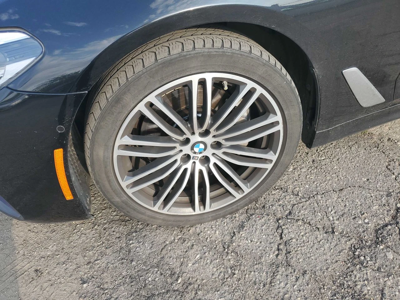 BMW 530 530i xDrive, снимка 7 - Автомобили и джипове - 55804115