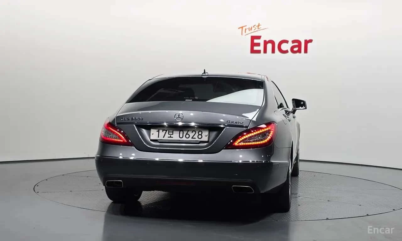 Mercedes-Benz CLS 350 d * 4MATIC * Обдухване * 360 * Шибидах * , снимка 4 - Автомобили и джипове - 56318034
