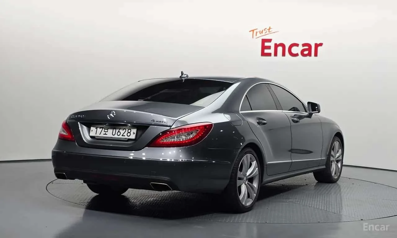 Mercedes-Benz CLS 350 d * 4MATIC * Обдухване * 360 * Шибидах * , снимка 2 - Автомобили и джипове - 56318034