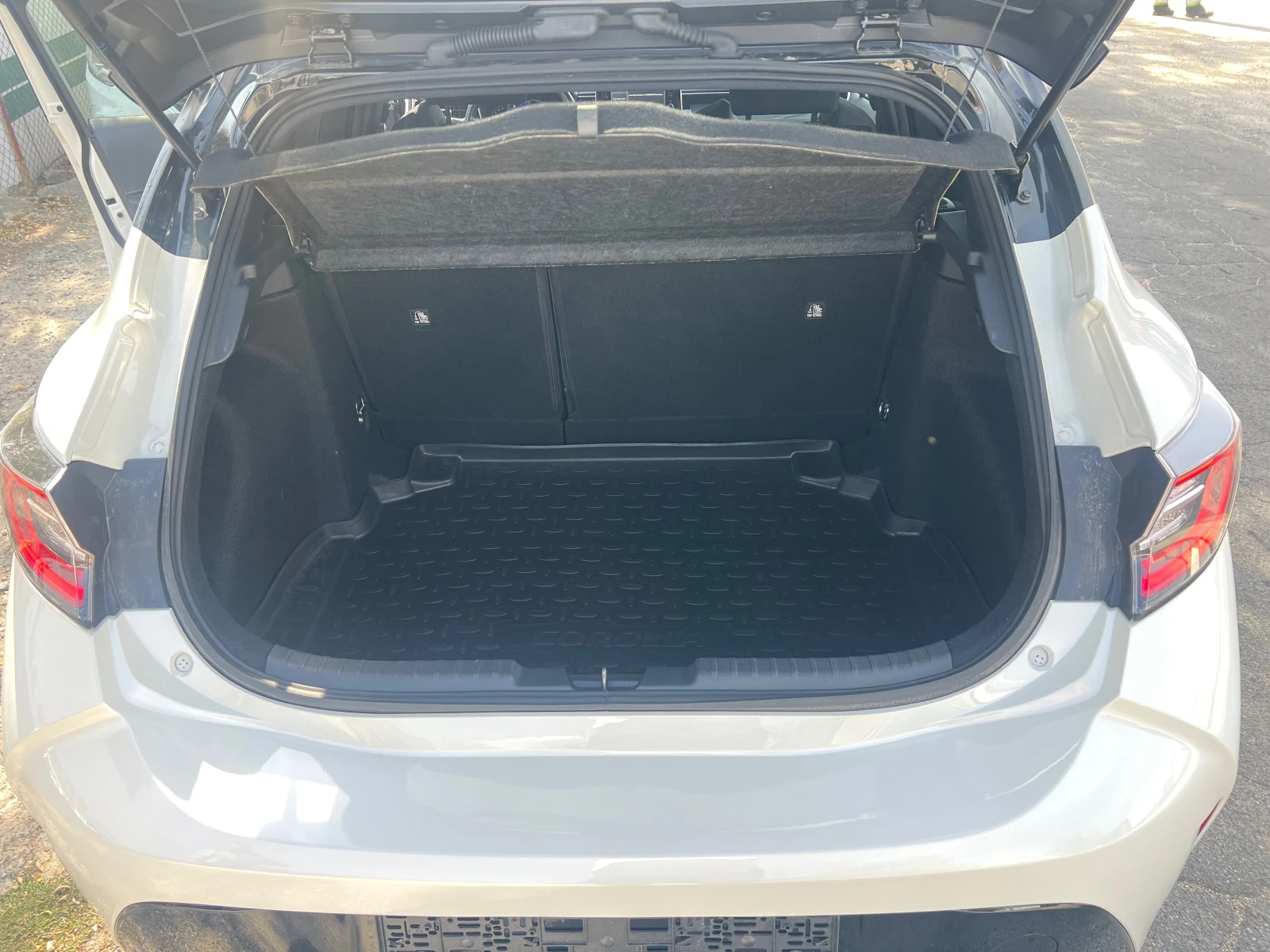 Toyota Corolla 40 000��. | Mobile.bg � ����������� 12