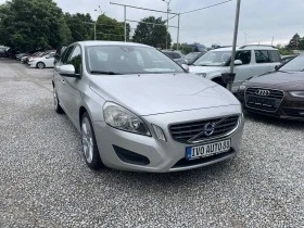 Volvo V60 2.0D-D-3-NAVI-УНИКAT - изображение 1